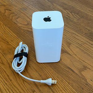 Apple AirPort Extreme Base Station ME918LL/A